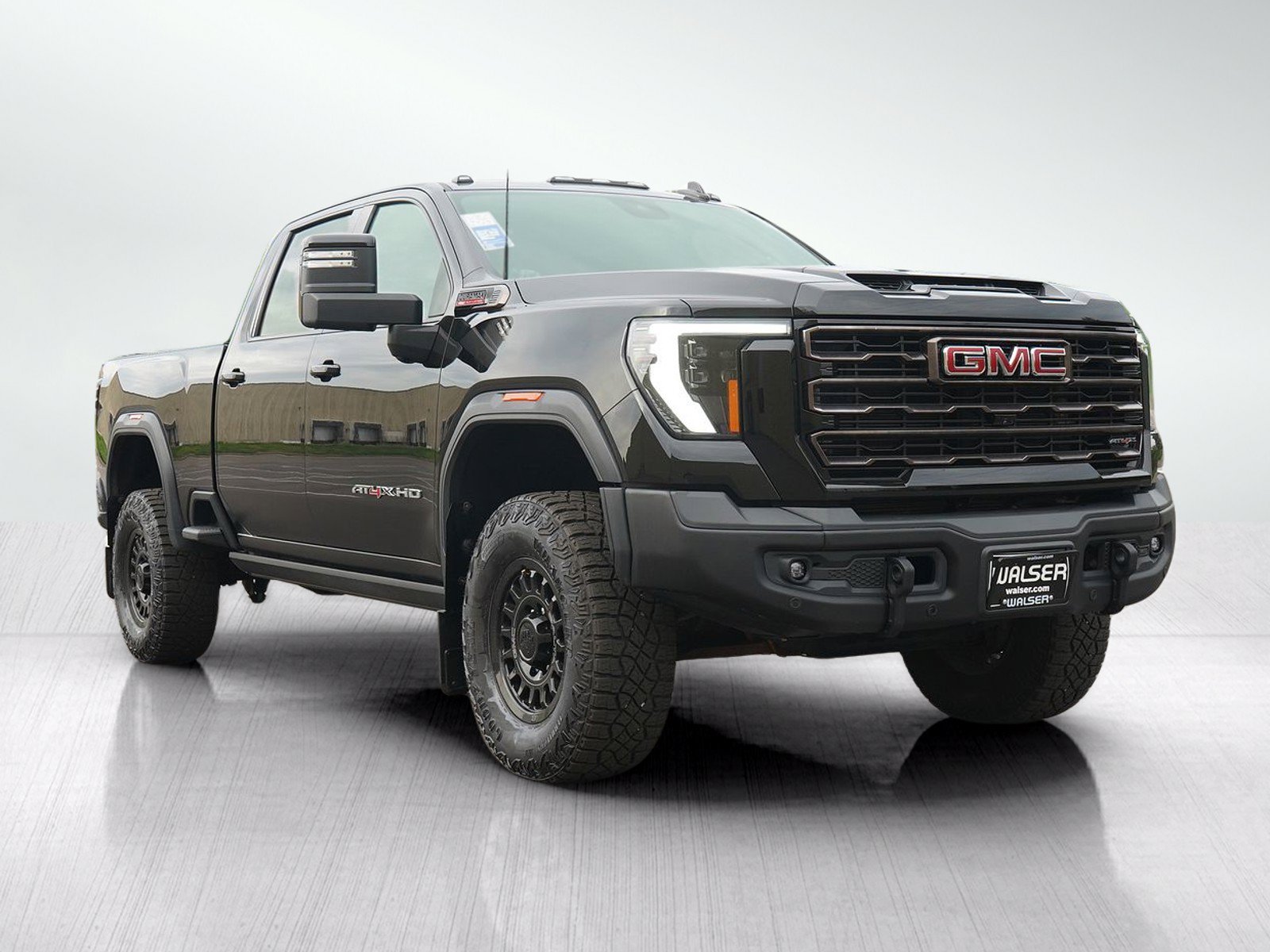 Used 2024 GMC Sierra 2500 AT4X w/ AT4X AEV Edition AWD/4WD image 8