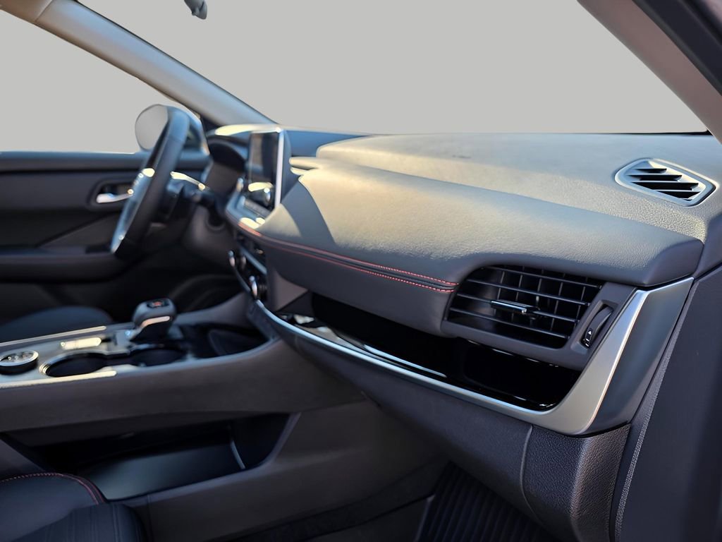New 2026 Nissan Rogue SV image 16