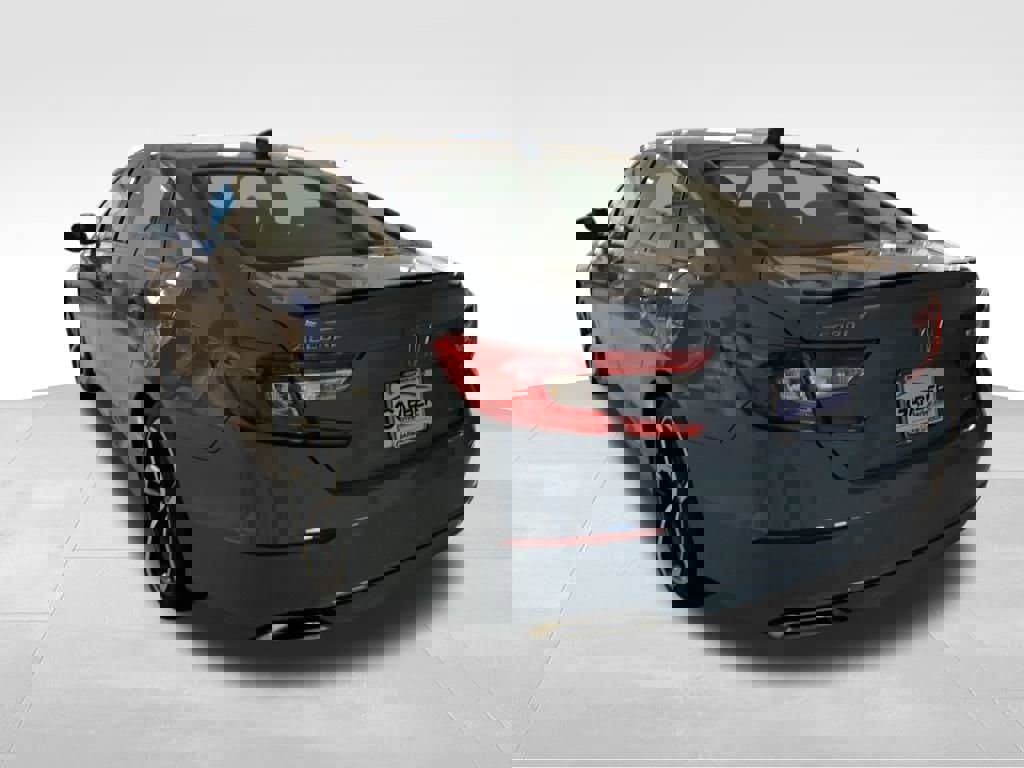 Used 2022 Honda Accord Sport image 3