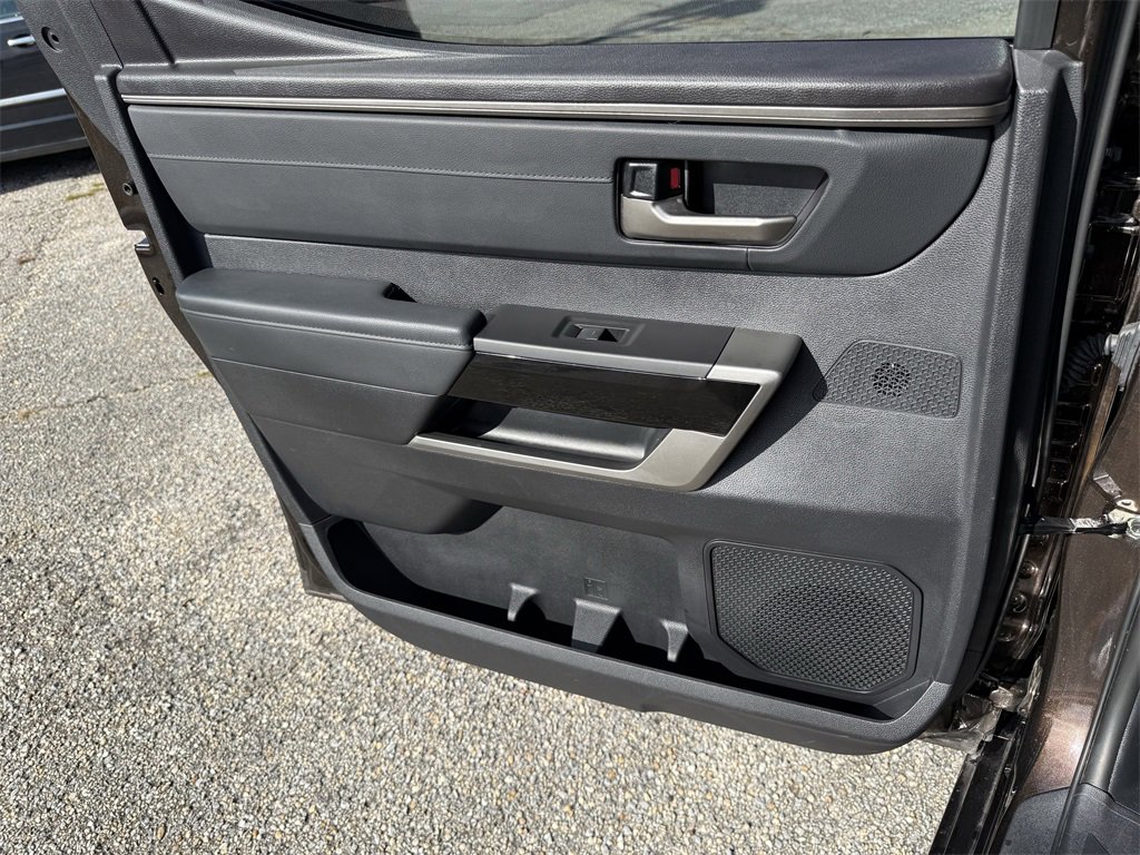 Used 2023 Toyota Tundra Limited image 34