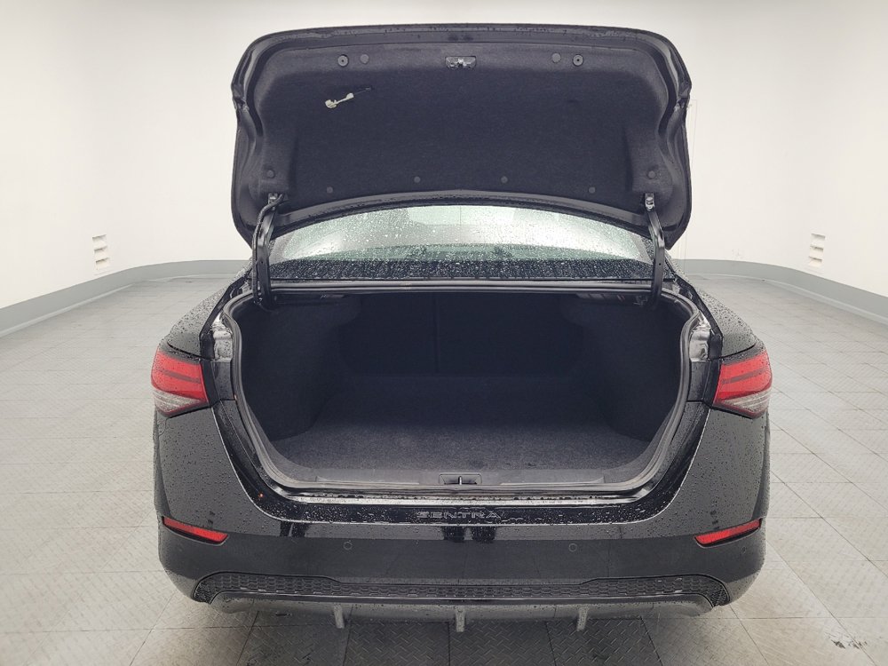 Used 2025 Nissan Sentra S FWD image 29