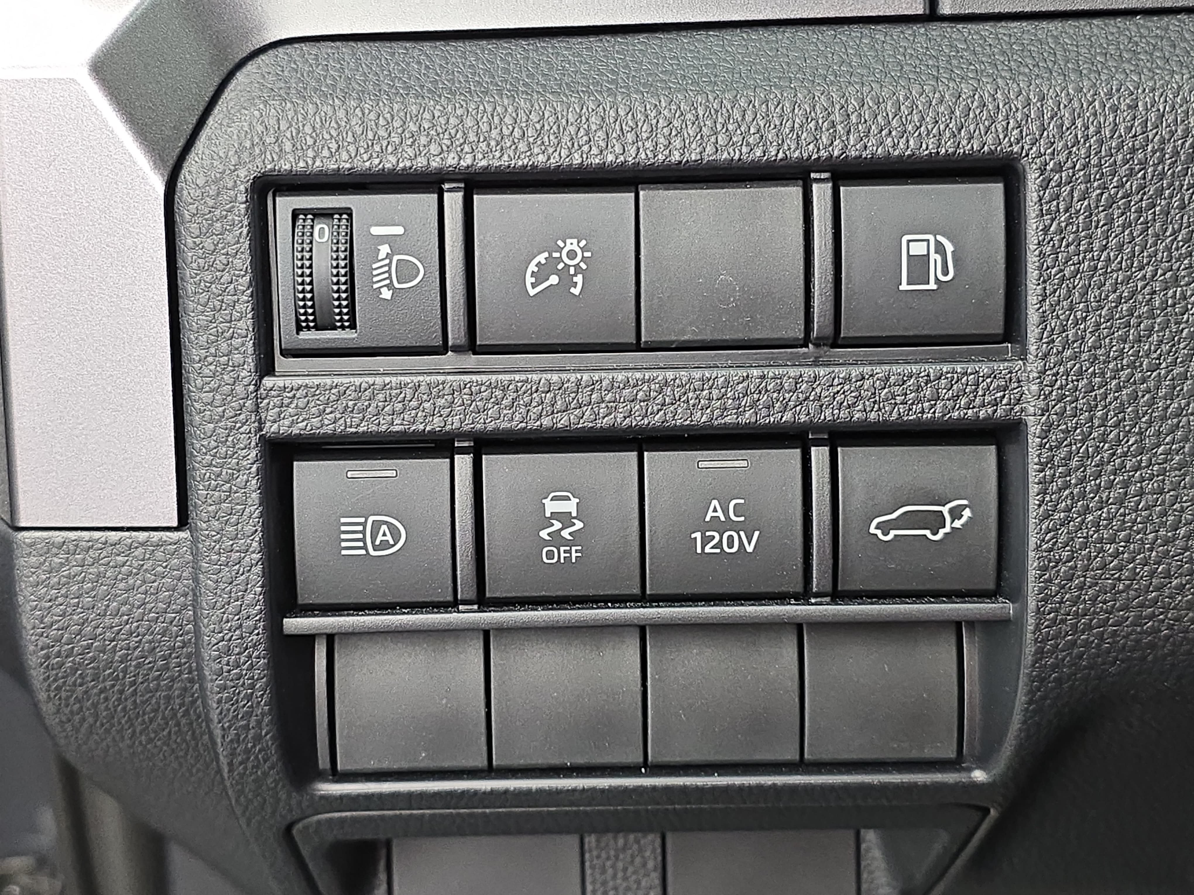 Used 2026 Toyota 4Runner TRD Off-Road Premium AWD/4WD image 25