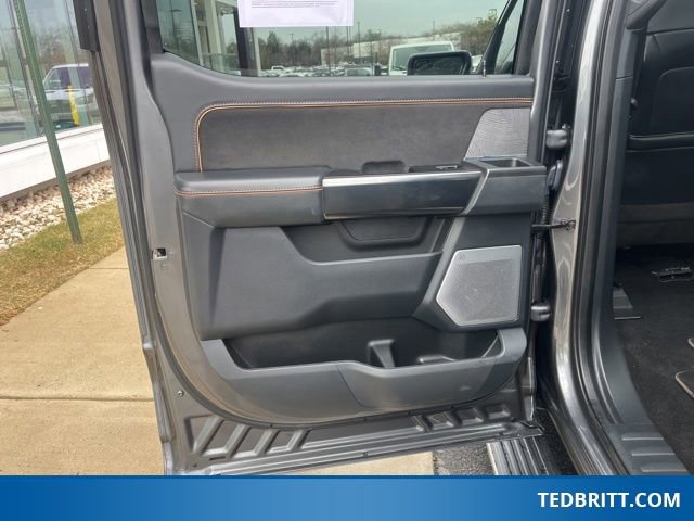 Certified 2023 Ford F150 Platinum w/ Equipment Group 701A High image 18