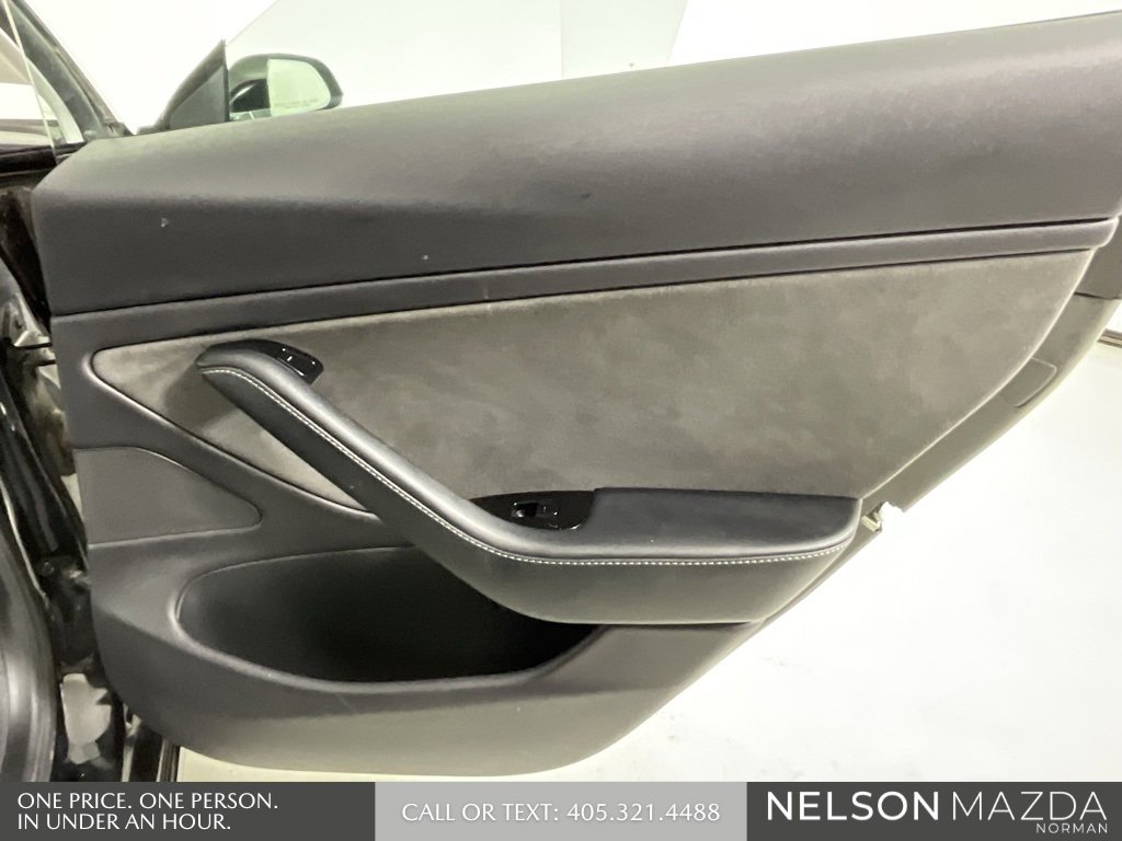 Used 2019 Tesla Model 3 Standard Range Plus image 22