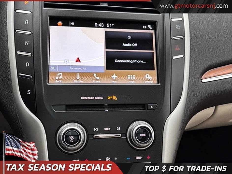 Used 2017 Lincoln MKC Select w/ Select Plus Package AWD/4WD image 21