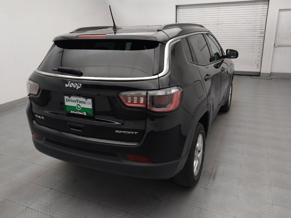 Used 2021 Jeep Compass Sport w/ Cold Weather Group AWD/4WD image 9