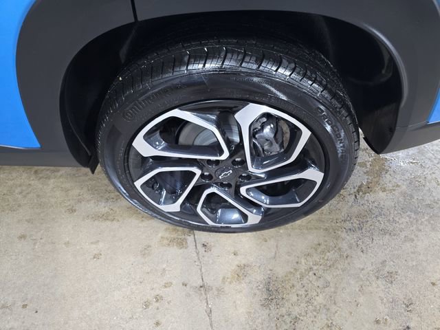 New 2025 Chevrolet Trax RS w/ Driver Confidence Package image 34