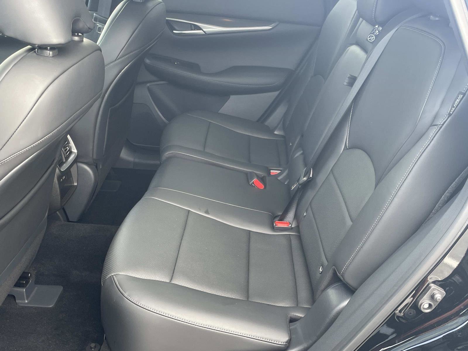 Certified 2025 INFINITI QX50 Luxe AWD/4WD image 10