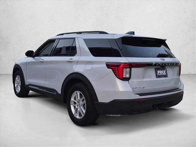 Used 2025 Ford Explorer Active RWD image 8