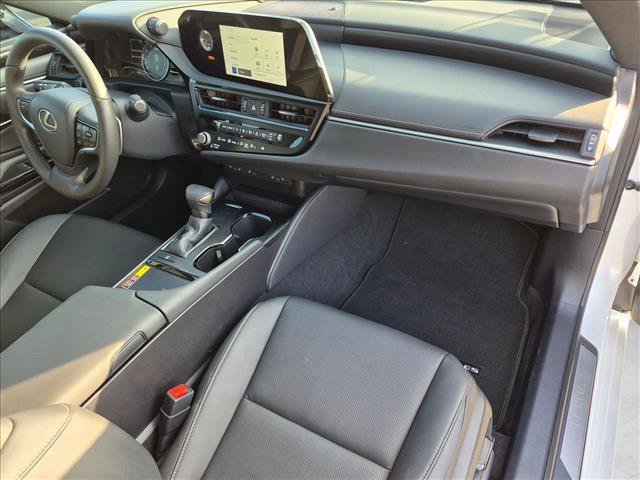 Used 2023 Lexus ES 350 w/ Premium Package FWD image 18