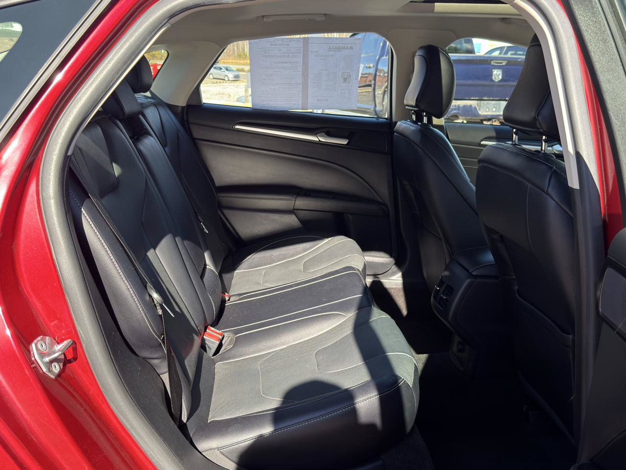 Used 2020 Ford Fusion Titanium AWD/4WD image 25