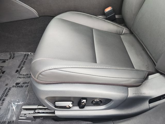 Used 2025 Lexus ES 350 w/ Premium Package FWD image 26