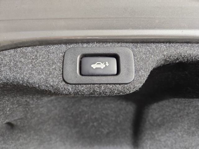 Used 2017 Lexus ES 350 w/ Luxury Package image 34