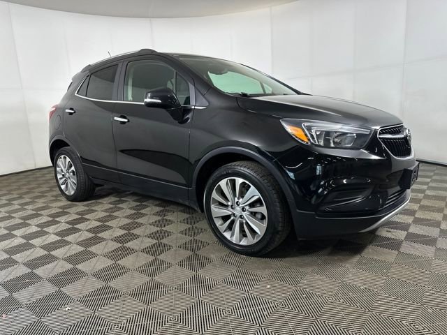 Used 2018 Buick Encore Preferred image 2
