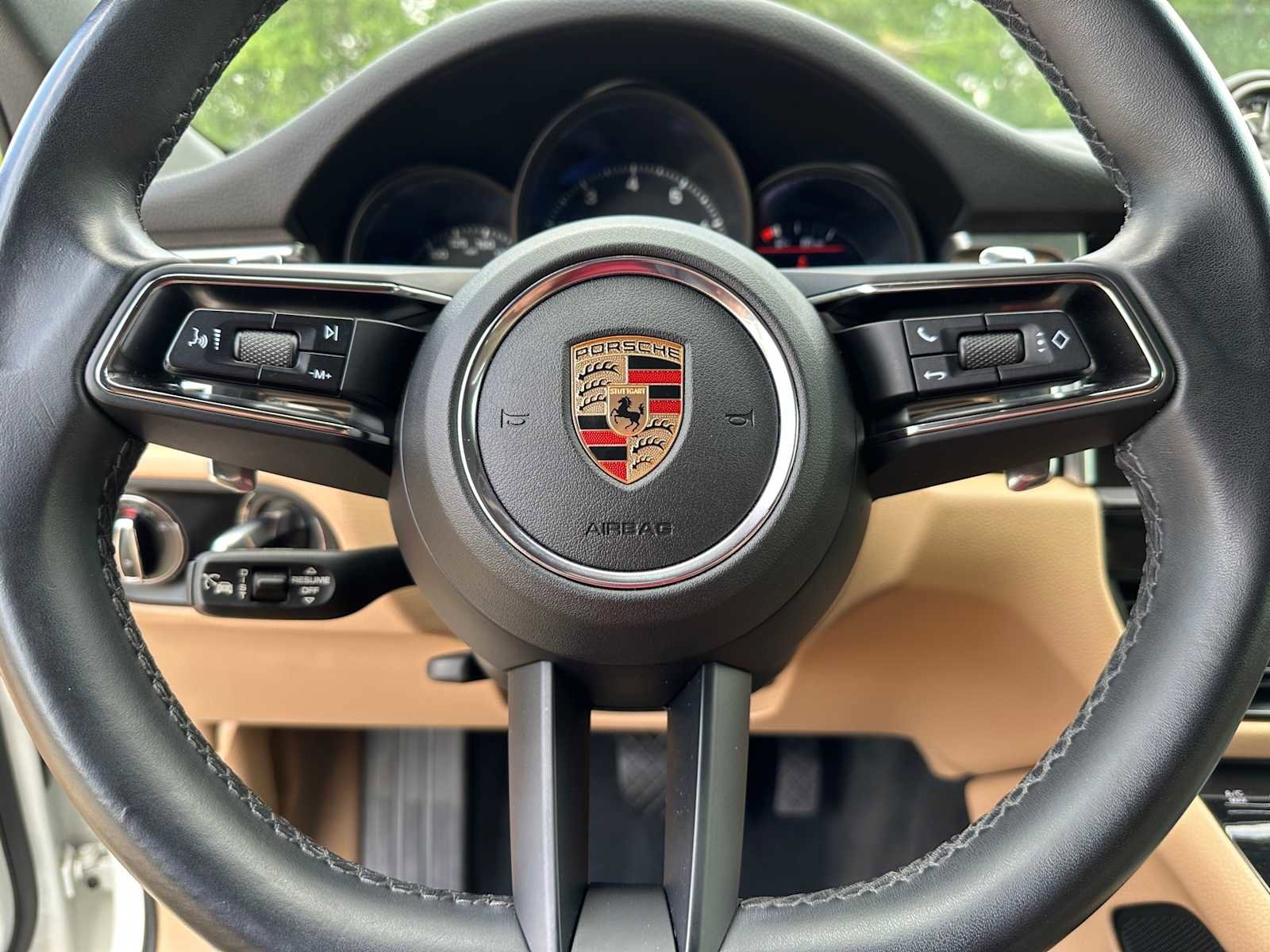 Used 2024 Porsche Macan w/ Premium Plus Package image 12