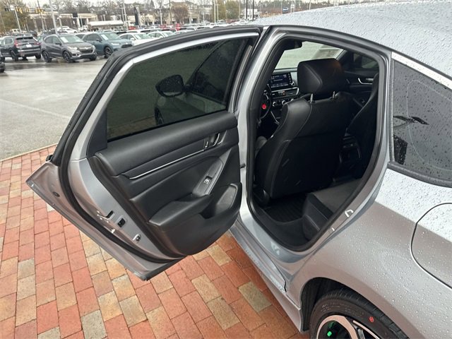 Used 2022 Honda Accord Sport image 27