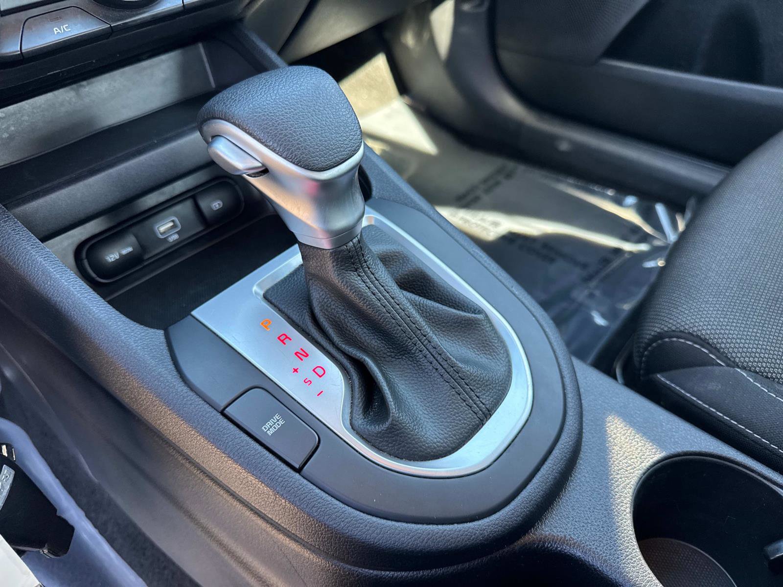 Used 2024 Kia Forte LXS image 24