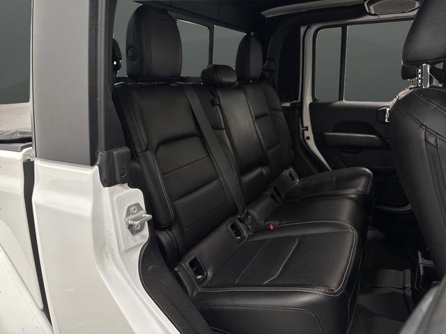 Used 2020 Jeep Gladiator Overland image 32
