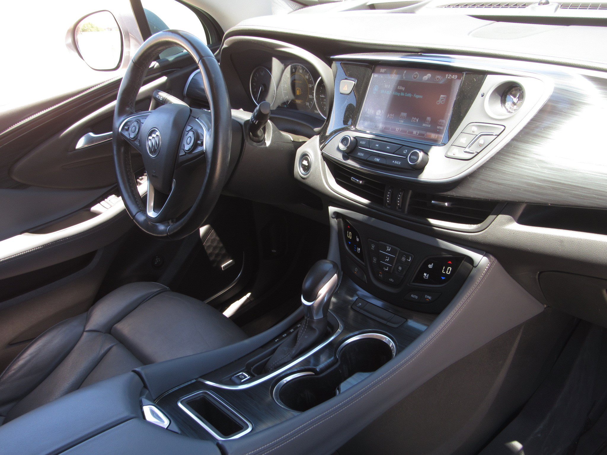 Used 2020 Buick Envision Premium w/ Driver Confidence Package AWD/4WD image 9