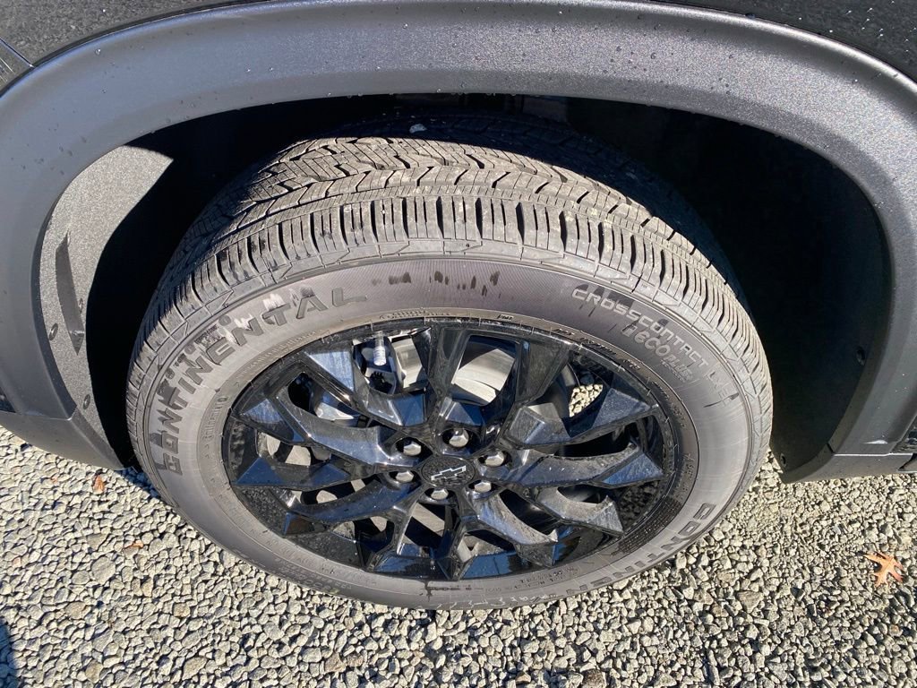 New 2026 Chevrolet Traverse LT w/ Midnight/Sport Edition image 28