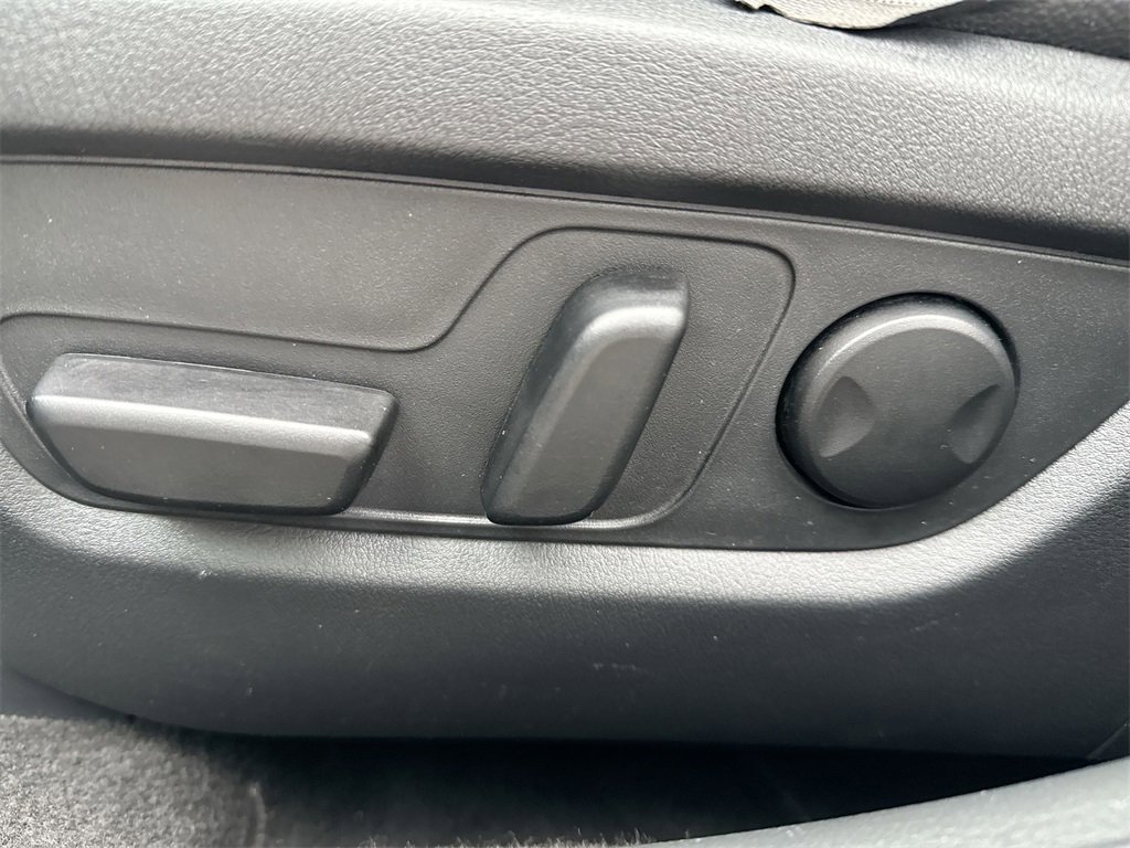 Used 2023 MAZDA CX-50 AWD 2.5 S w/ Premium Plus Pkg image 14