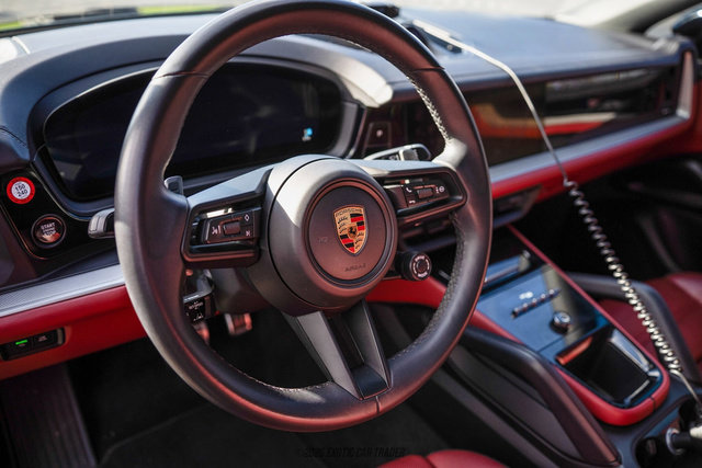Used 2024 Porsche Cayenne S AWD/4WD image 47