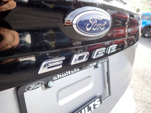 Certified 2022 Ford Edge ST-Line image 6