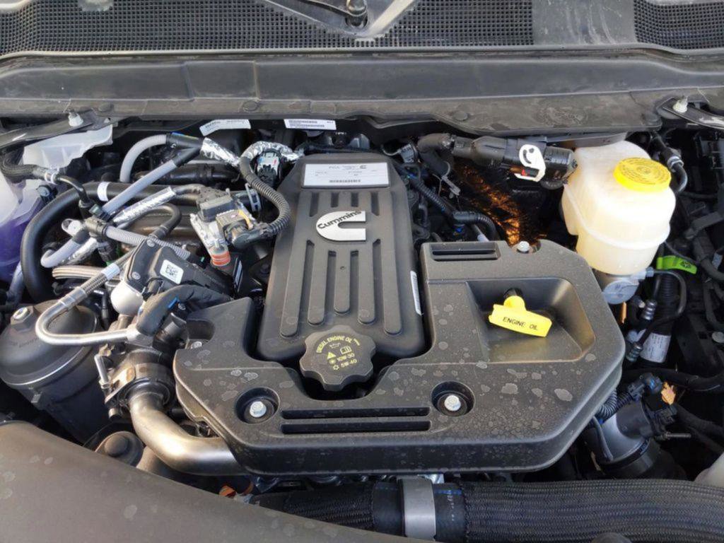 New 2026 RAM 2500 Laramie w/ Night Edition image 45