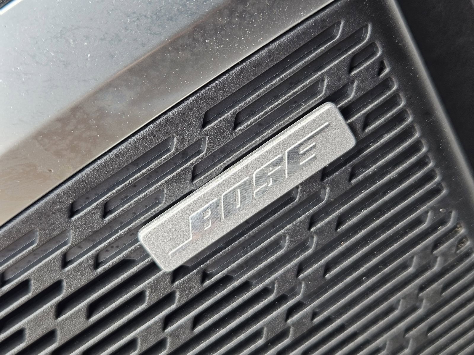 Used 2025 Buick Enclave Sport Touring w/ Power Package image 29