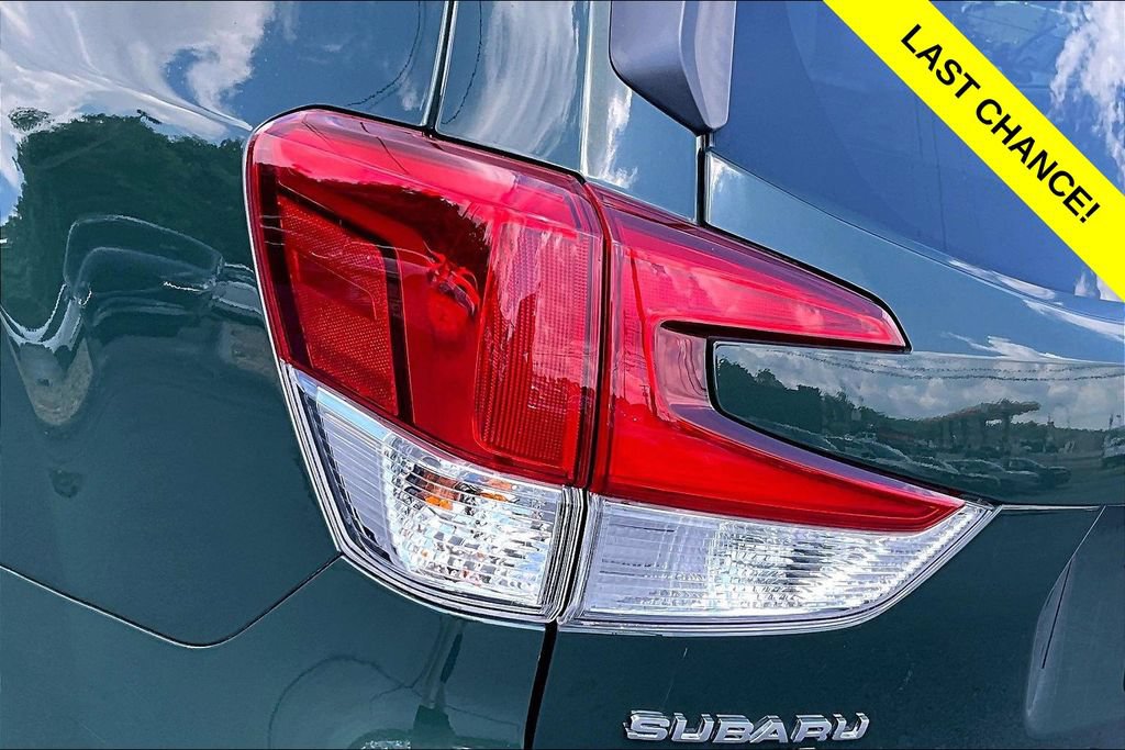 Used 2023 Subaru Forester Limited AWD/4WD image 30