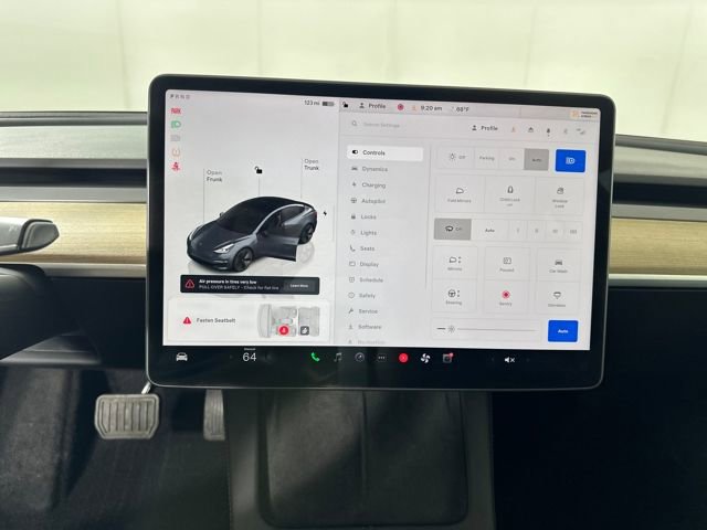 Used 2022 Tesla Model 3 image 21