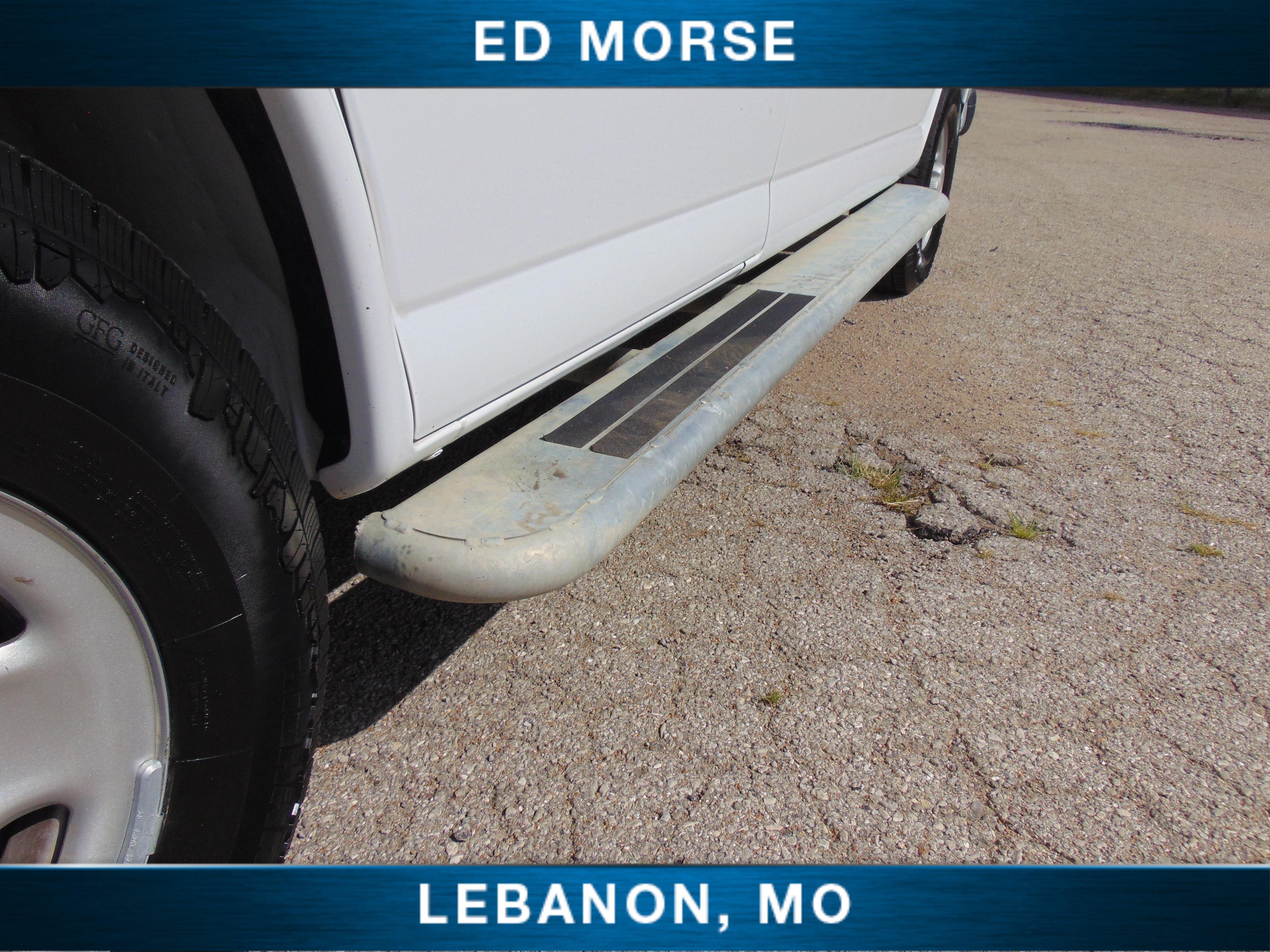 Certified 2025 Chevrolet Express 2500 w/ Driver Convenience Package RWD image 9