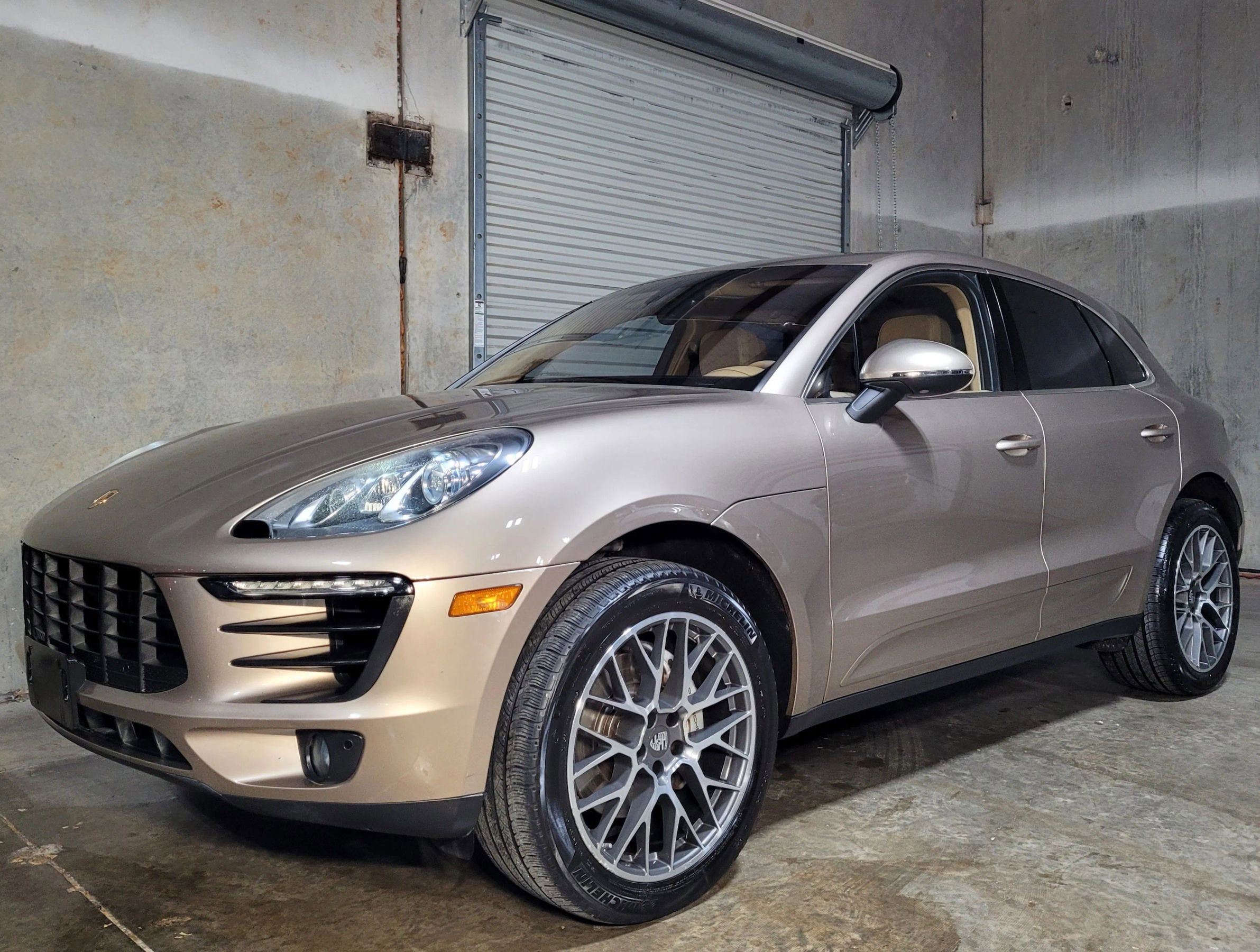 Used 2015 Porsche Macan S AWD/4WD image 5