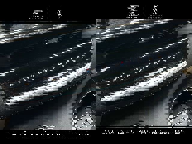 Certified 2023 Cadillac Escalade Premium Luxury image 22