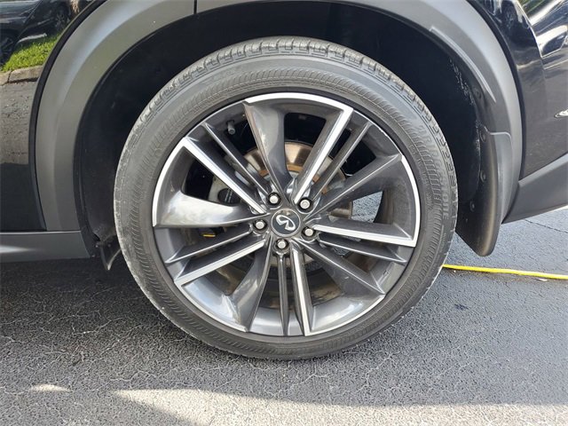 Used 2020 INFINITI QX50 Luxe w/ Navigation Package image 24