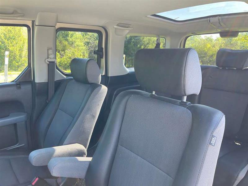 Used 2004 Honda Element EX image 63