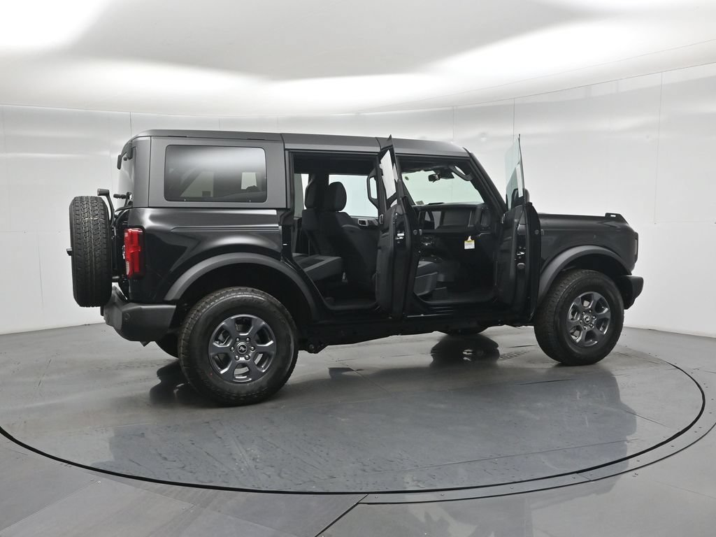 New 2026 Ford Bronco Big Bend AWD/4WD image 3