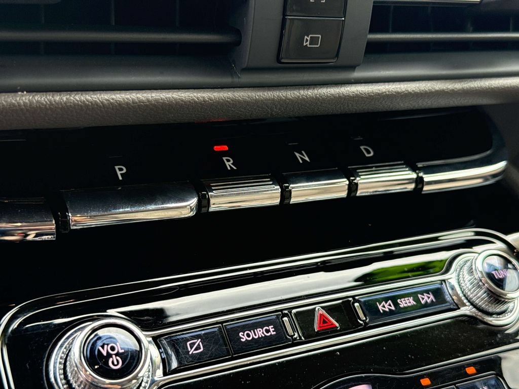 Certified 2022 Lincoln Corsair FWD image 34