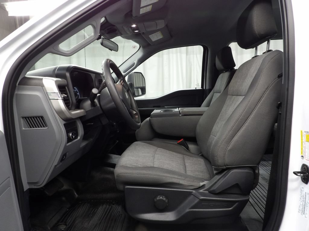 Used 2023 Ford F350 XL w/ 360-Degree Camera Package AWD/4WD image 15