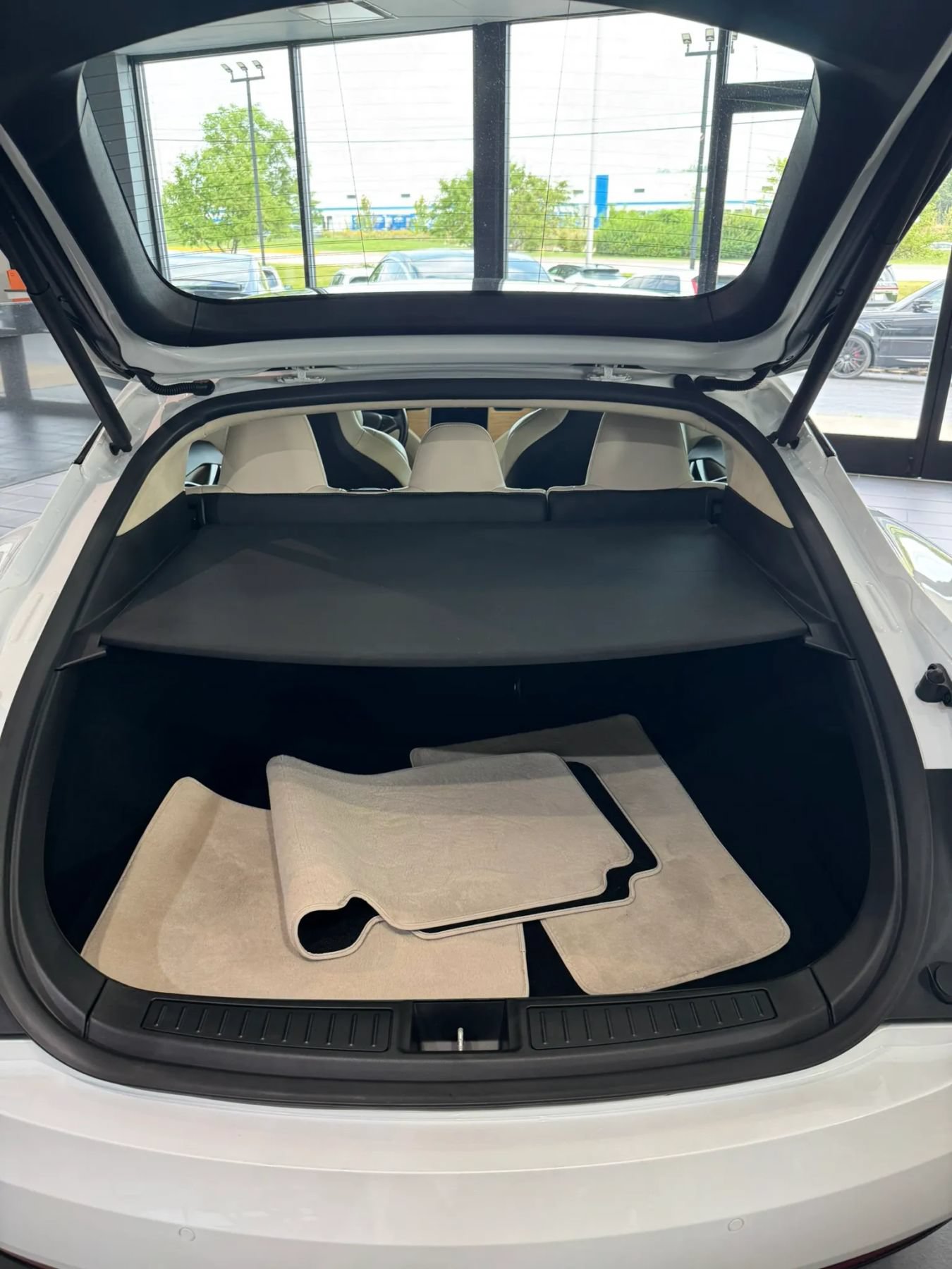 Used 2018 Tesla Model S 75D AWD/4WD image 27