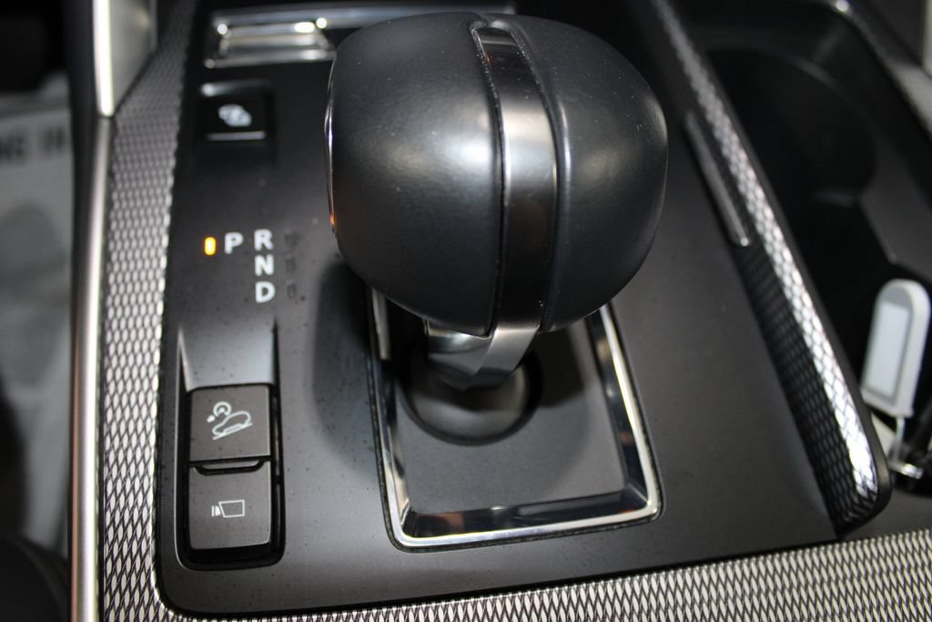 Used 2025 MAZDA CX-70 Plug-In Hybrid w/ Premium Plus AWD/4WD image 47