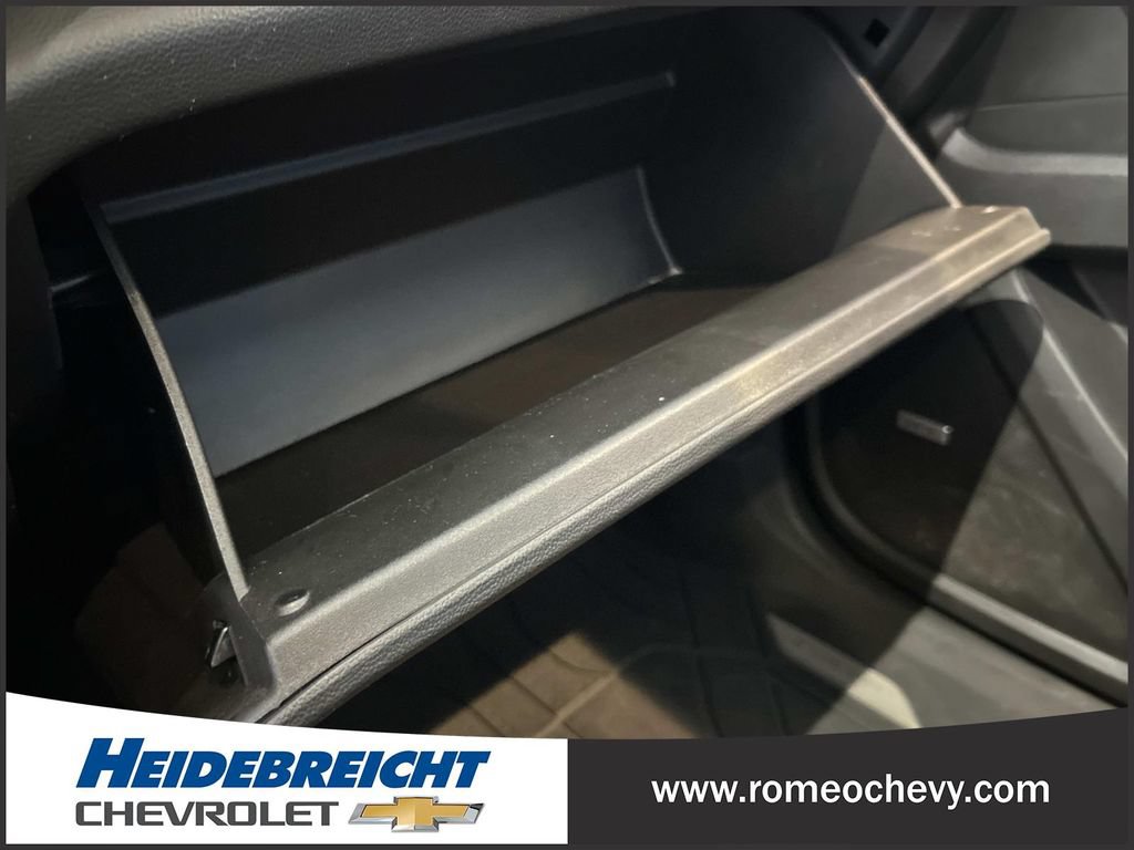 Used 2023 Chevrolet Traverse Premier w/ LPO, Floor Liner Package AWD/4WD image 26