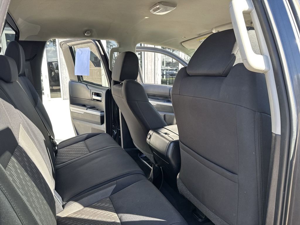 Used 2019 Toyota Tundra SR5 w/ SR5 Upgrade Package image 33