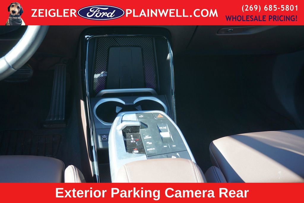 Used 2025 BMW X1 xDrive28i w/ Convenience Package image 16