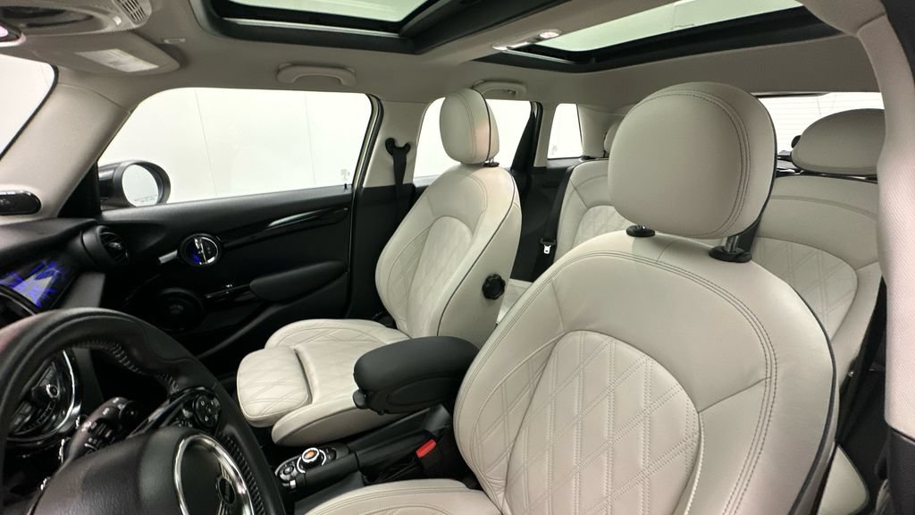 Used 2021 MINI Cooper S FWD image 9