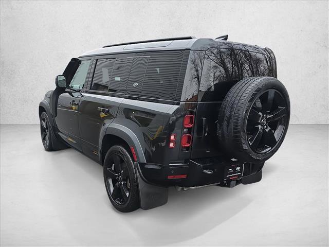 Certified 2022 Land Rover Defender 110 X-Dynamic SE image 7