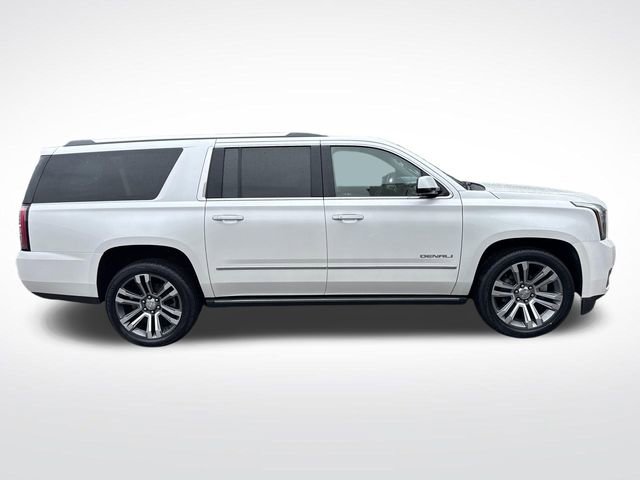 Used 2018 GMC Yukon XL Denali w/ Denali Ultimate Package AWD/4WD image 7