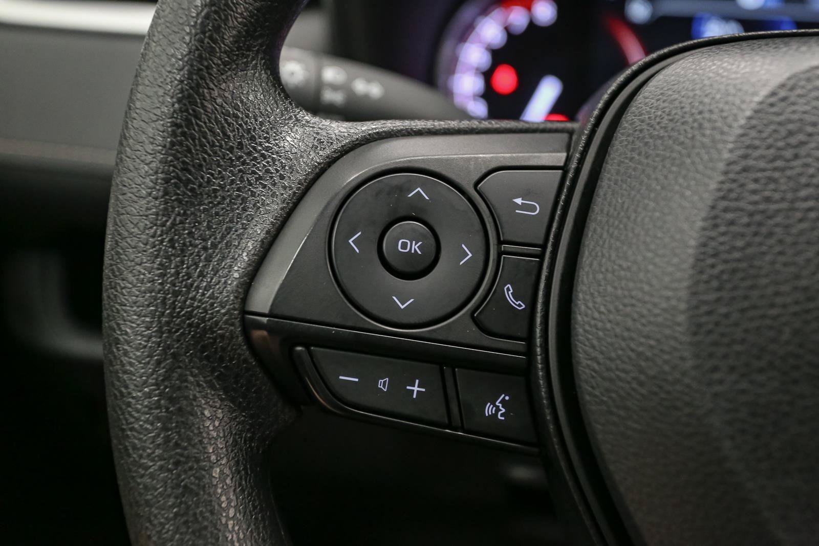 Certified 2025 Toyota RAV4 XLE AWD/4WD image 34