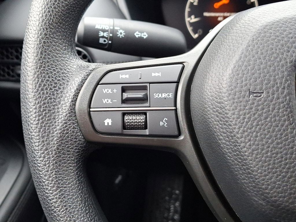 Used 2025 Honda HR-V LX image 20