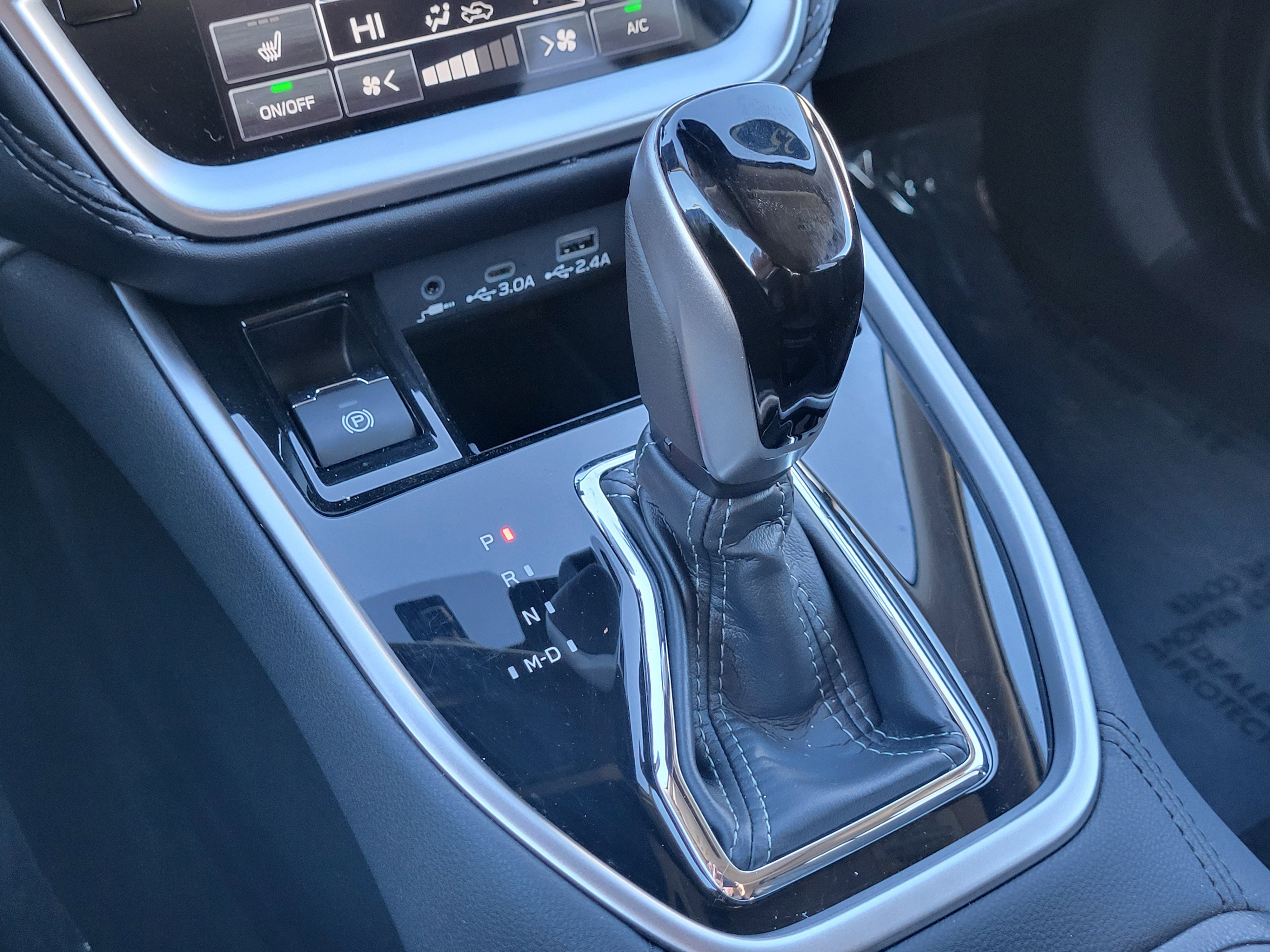 Certified 2025 Subaru Outback Premium w/ Popular Package #1A image 18